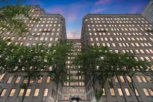 3534 N Lake Shore Dr, Chicago, IL 60657 - Photo 1