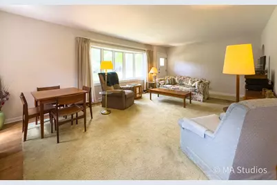 1219 Golf Lane, Wheaton, IL 60189 - Photo 5