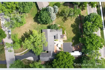 1219 Golf Lane, Wheaton, IL 60189 - Photo 63