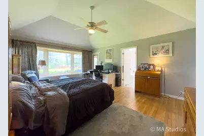 1219 Golf Lane, Wheaton, IL 60189 - Photo 13