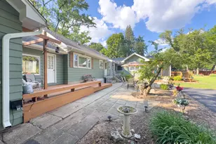 1219 Golf Ln, Wheaton, IL 60189 - Photo 47