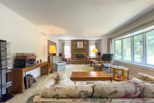 1219 Golf Ln, Wheaton, IL 60189 - Photo 3