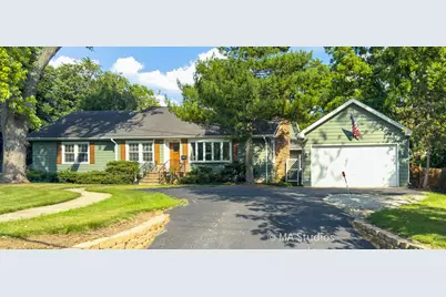 1219 Golf Lane, Wheaton, IL 60189 - Photo 1