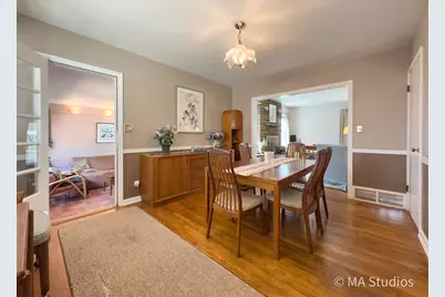 1219 Golf Lane, Wheaton, IL 60189 - Photo 7