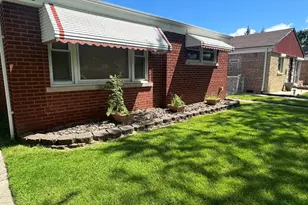 442 W 126th St, Chicago, IL 60628 - Photo 1