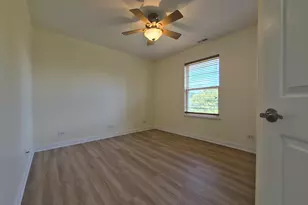 2355 Shiloh Dr, Aurora, IL 60503 - Photo 21