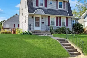 727 E Garden St, Freeport, IL 61032 - Photo 17