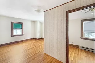 727 E Garden St, Freeport, IL 61032 - Photo 11