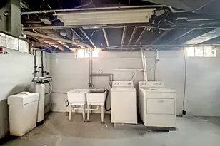 727 E Garden St, Freeport, IL 61032 - Photo 15