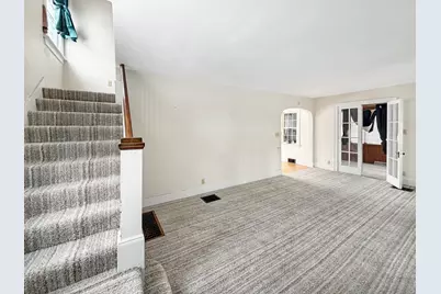 727 E Garden Street, Freeport, IL 61032 - Photo 3