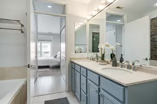 550 W Fulton St, Chicago, IL 60661 - Photo 15