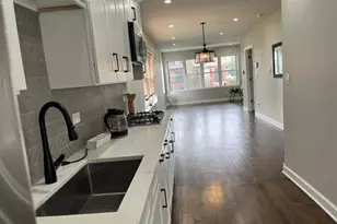 2309 W 72nd St, Chicago, IL 60636 - Photo 3