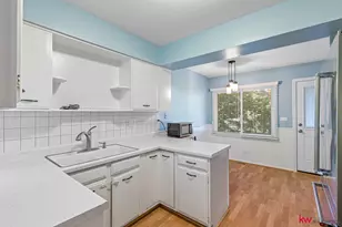 1924 Wilmette Ave, Wilmette, IL 60091 - Photo 5
