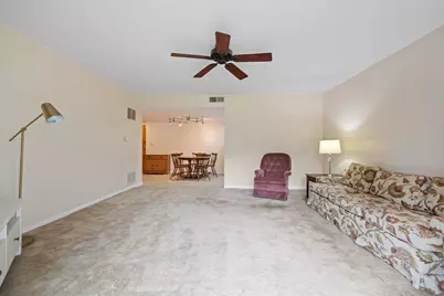 5540 Walnut Avenue #11B, Downers Grove, IL 60515 - Photo 5