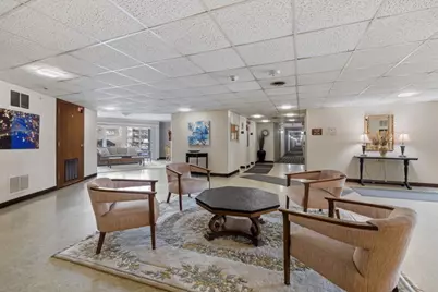 5540 Walnut Avenue #11B, Downers Grove, IL 60515 - Photo 13