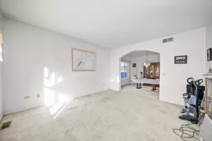 731 Bobwhite Ln, New Lenox, IL 60451 - Photo 3