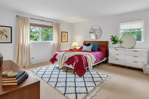 32381 N Forest Dr, Grayslake, IL 60030 - Photo 27