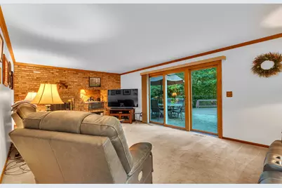 32381 N Forest Drive, Grayslake, IL 60030 - Photo 17