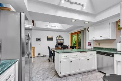 32381 N Forest Drive, Grayslake, IL 60030 - Photo 13