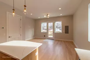 6749 S Langley Ave, Chicago, IL 60637 - Photo 9