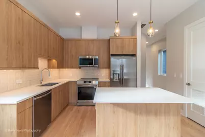 6749 S Langley Avenue, Chicago, IL 60637 - Photo 3