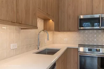 6749 S Langley Avenue, Chicago, IL 60637 - Photo 5