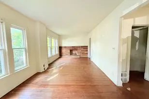 387 S Evergreen Ave, Kankakee, IL 60901 - Photo 3