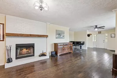 8548 E Edwardsville Road, German Valley, IL 61039 - Photo 9