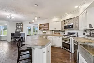 8548 E Edwardsville Rd, German Valley, IL 61039 - Photo 13