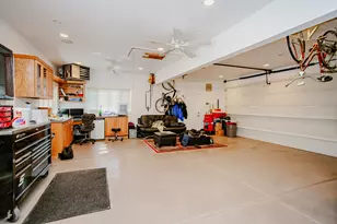 2009 Dundee Rd, Northbrook, IL 60062 - Photo 29