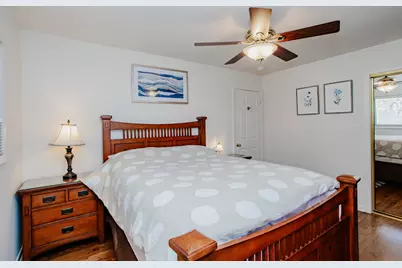 2009 Dundee Road, Northbrook, IL 60062 - Photo 11