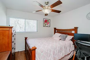 2009 Dundee Rd, Northbrook, IL 60062 - Photo 13