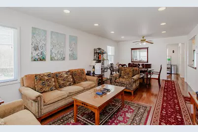 2009 Dundee Road, Northbrook, IL 60062 - Photo 3