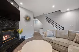 1725 N Sheffield Ave, Chicago, IL 60614 - Photo 17