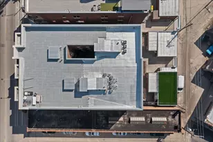 2450 N Clybourn Ave, Chicago, IL 60614 - Photo 29