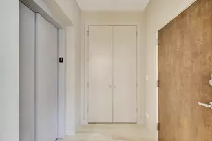 2450 N Clybourn Ave, Chicago, IL 60614 - Photo 9