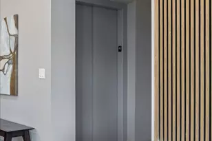 2448 N Clybourn Ave, Chicago, IL 60614 - Photo 9