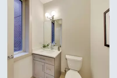 2448 N Clybourn Avenue #1, Chicago, IL 60614 - Photo 5