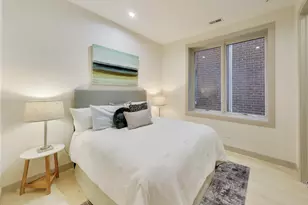 2450 N Clybourn Ave, Chicago, IL 60614 - Photo 17