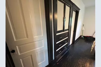 214 College Avenue, Dekalb, IL 60115 - Photo 9