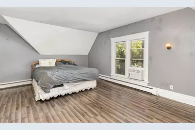 850 W Galena Boulevard, Aurora, IL 60506 - Photo 11