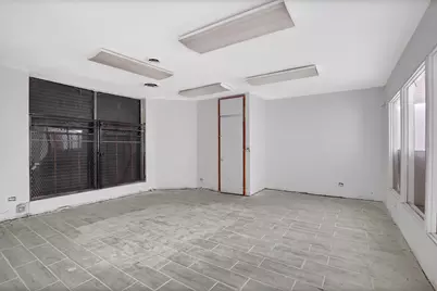 8801 S Stony Island Avenue, Chicago, IL 60617 - Photo 17