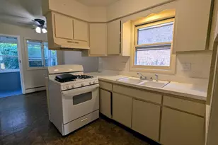 9011 Bronx Ave, Skokie, IL 60077 - Photo 5