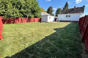 804 E 12th St, Streator, IL 61364 - Photo 25