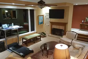 4 Forest Knls, Decatur, IL 62521 - Photo 3