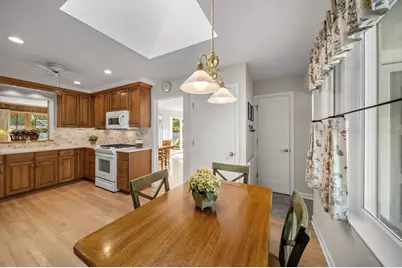 275 Ingram Street, Northfield, IL 60093 - Photo 11