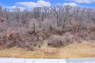 9275 Doubletree Dr S, Winfield, IN 46307 - Photo 9