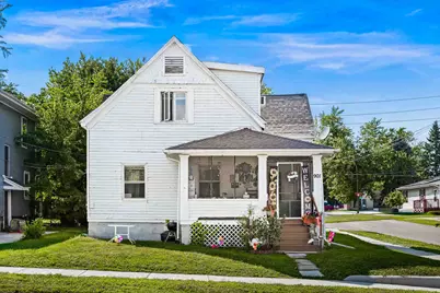 901 S Lee Street, Bloomington, IL 61701 - Photo 1