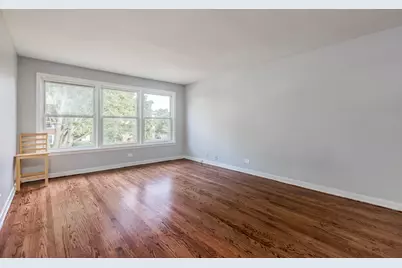 8836 Bronx Avenue, Skokie, IL 60077 - Photo 3