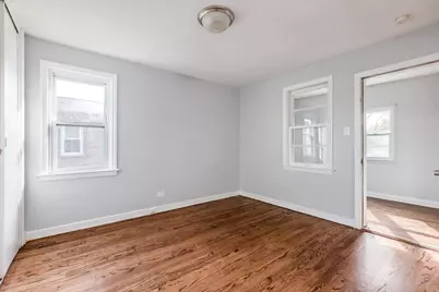 8836 Bronx Avenue, Skokie, IL 60077 - Photo 11